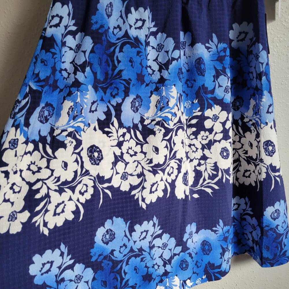 London Times Woman's Blue and white Dress - Picture 4 of 6